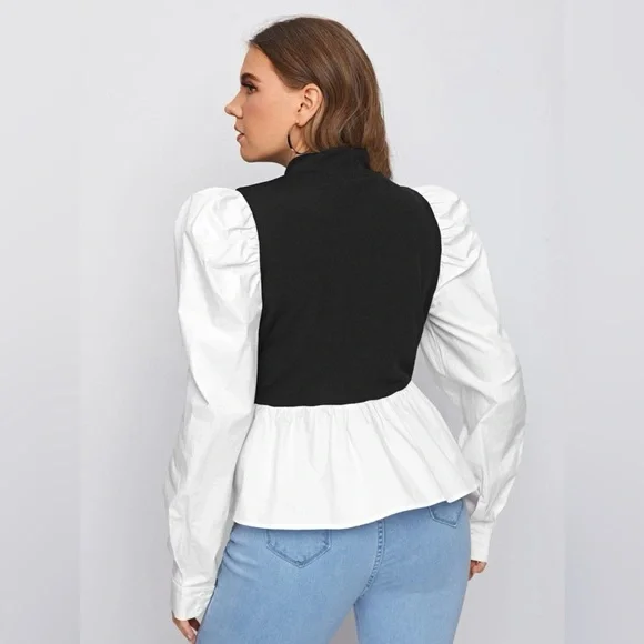 ‘SHEIN Curve Ruffle Hem Top’ 🔥 - Picture 3 of 7